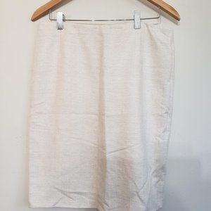 Genuine Valentino Vintage Silk White Lined Pencil Skirt - Size 6-8 S/M